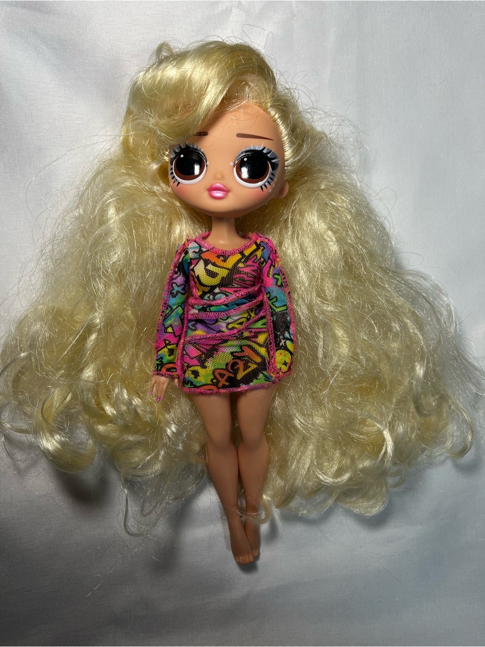 LOL Surprise OMG Fly Gurl Fashion Doll 2019 Pop Remix‎ Blonde Hair Outfit
